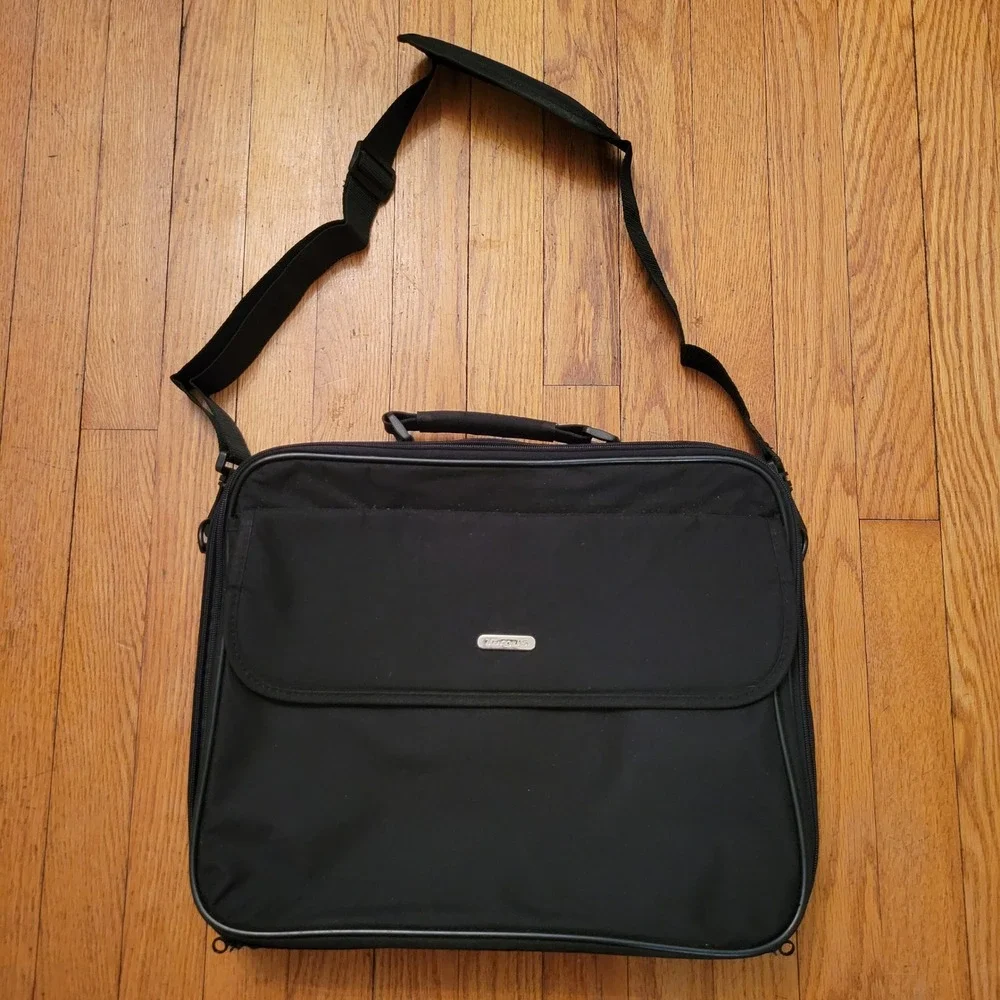 Targus Black Briefcase Computer Bag Laptop Messenger Shoulder Strap Travel‎